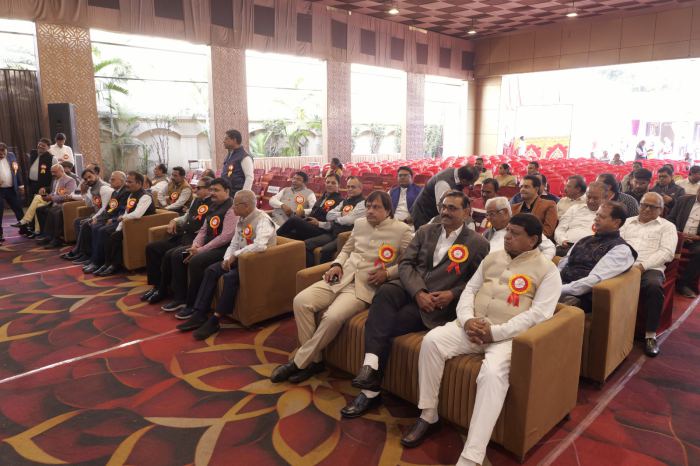 परिचय सम्मेलन की तस्वीर 11